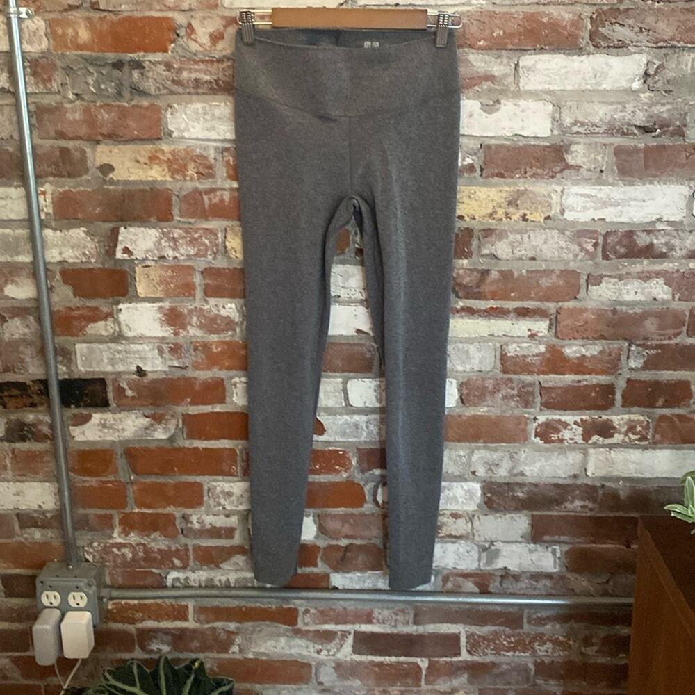 AIRism Grey Leggings Size S